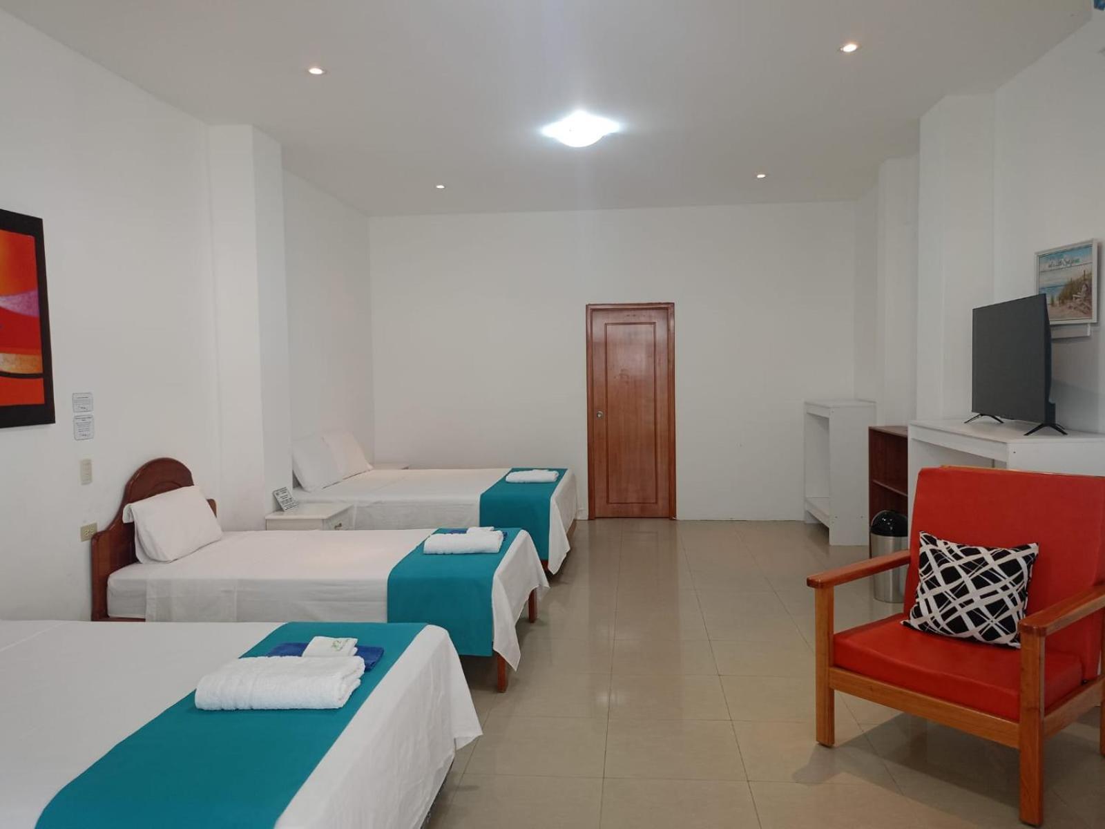 Galapagos Isabela Hotel Loja Пуерто-Вільяміль Екстер'єр фото