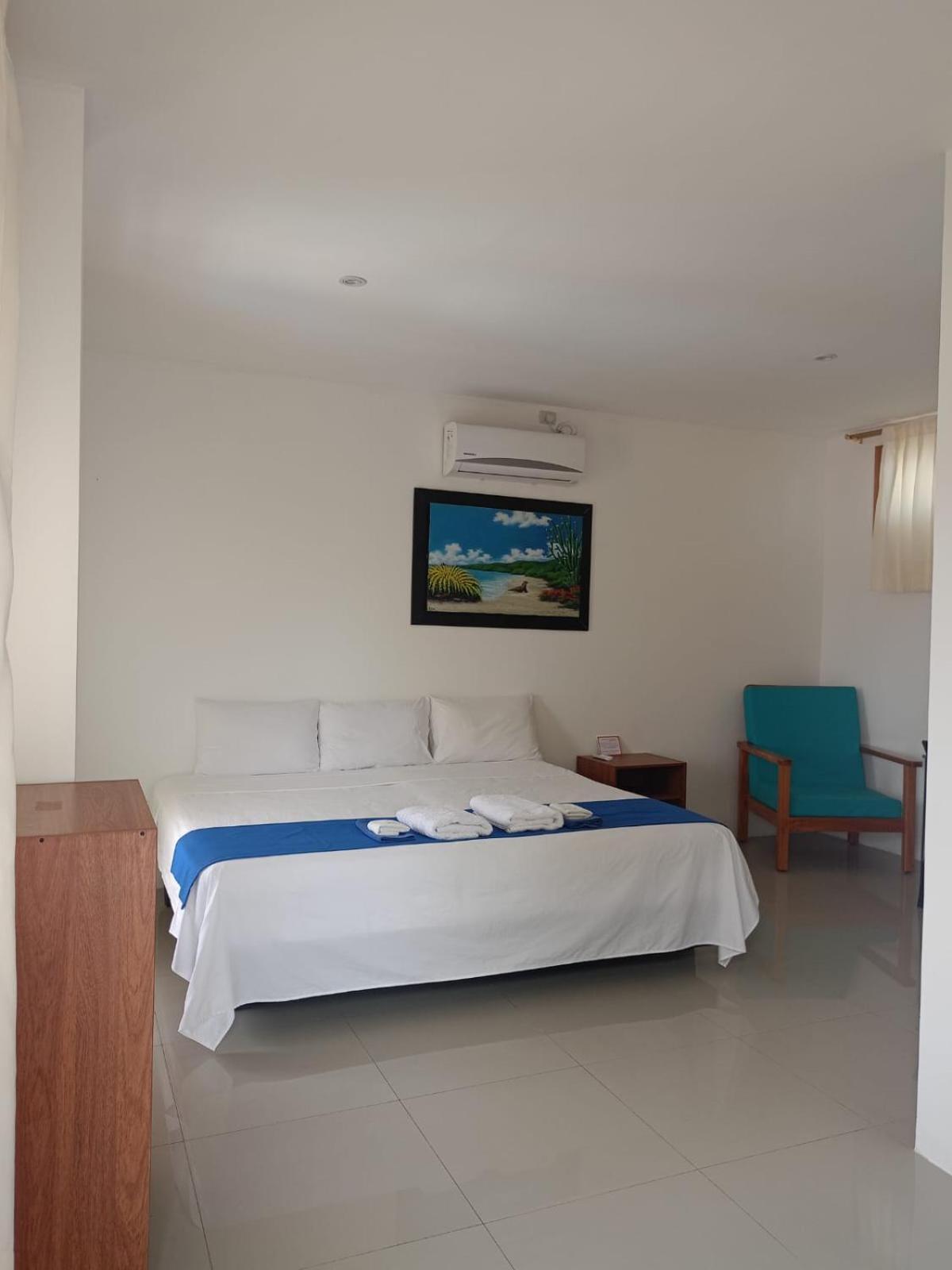 Galapagos Isabela Hotel Loja Пуерто-Вільяміль Екстер'єр фото
