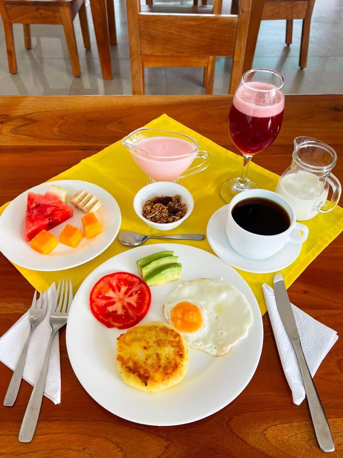 Galapagos Isabela Hotel Loja Пуерто-Вільяміль Екстер'єр фото